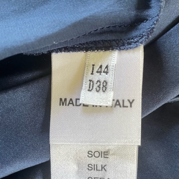 Elegant Bluegirl by Blumarine Sleeveless silk Top - Picture 3 of 3